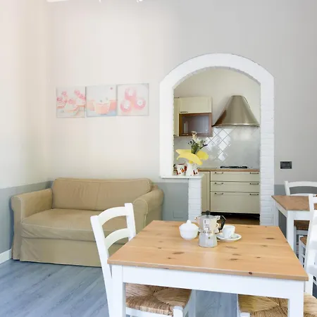 Villa Nonna Isa 12, Emma Ravenna